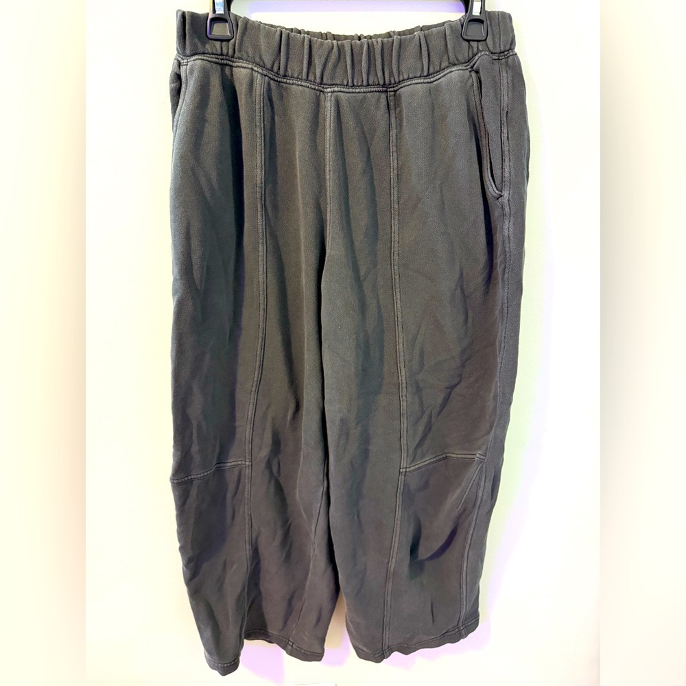 Aerie gray barrel lounge pants